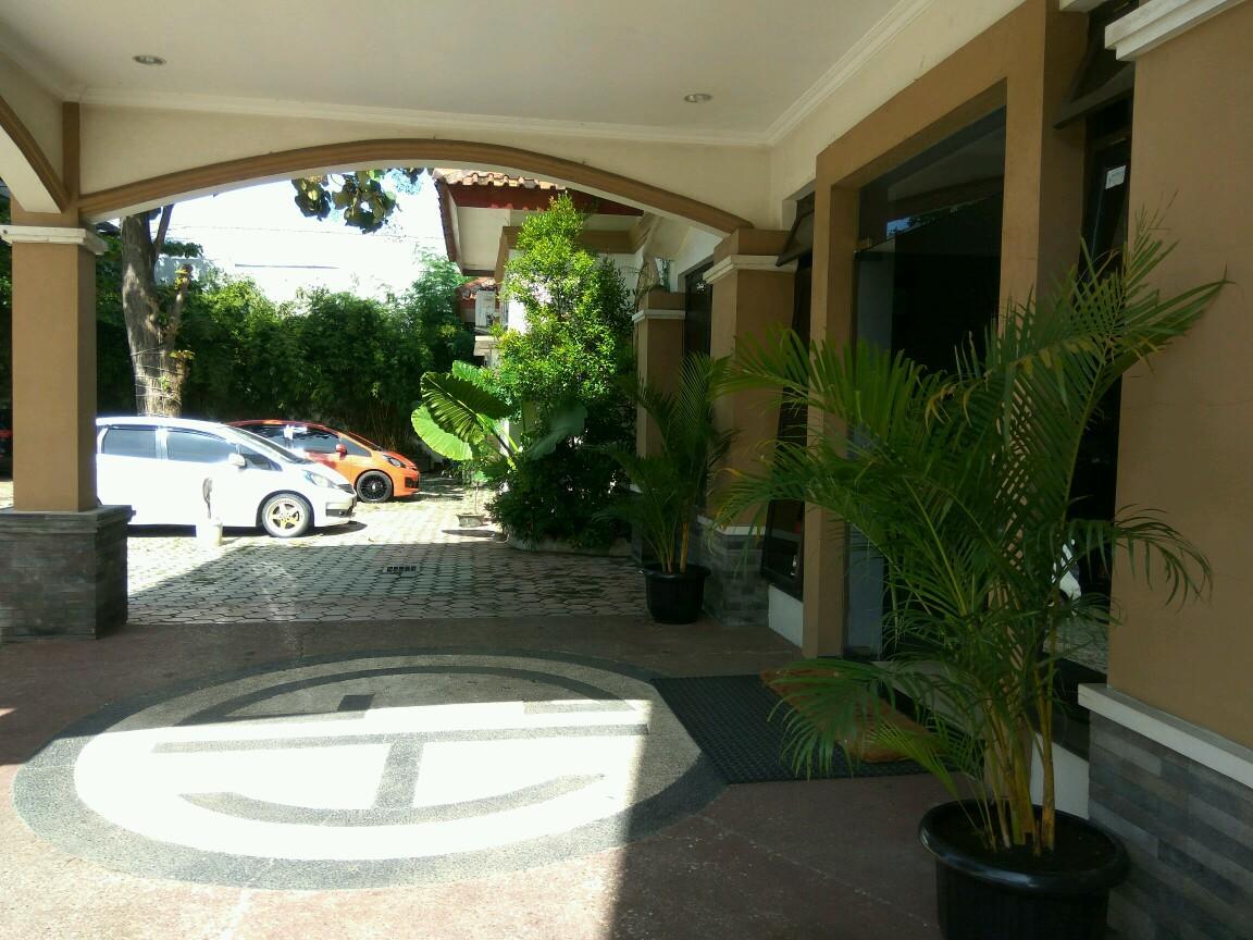 Graha Hotel Sragen Extérieur photo