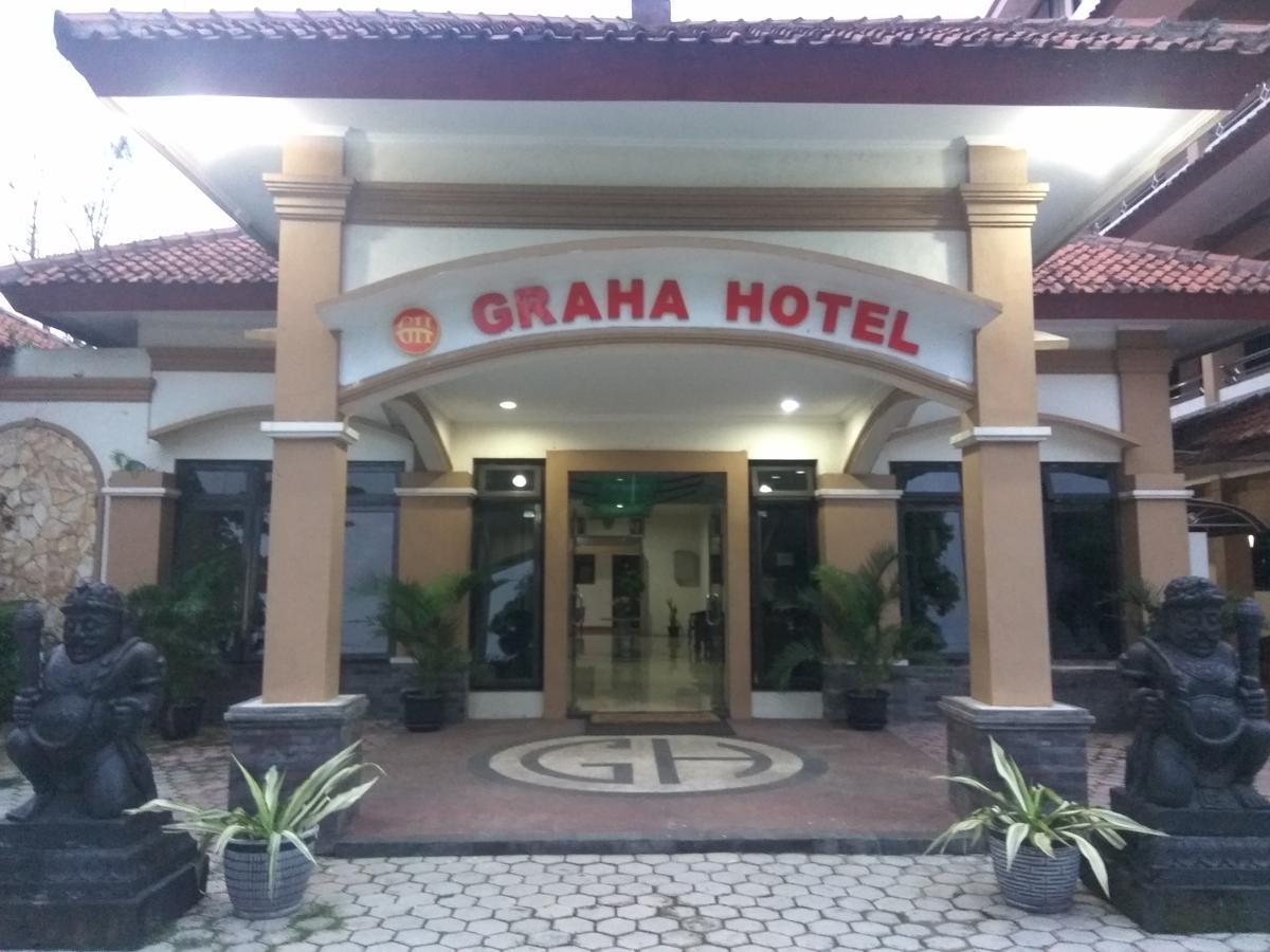 Graha Hotel Sragen Extérieur photo
